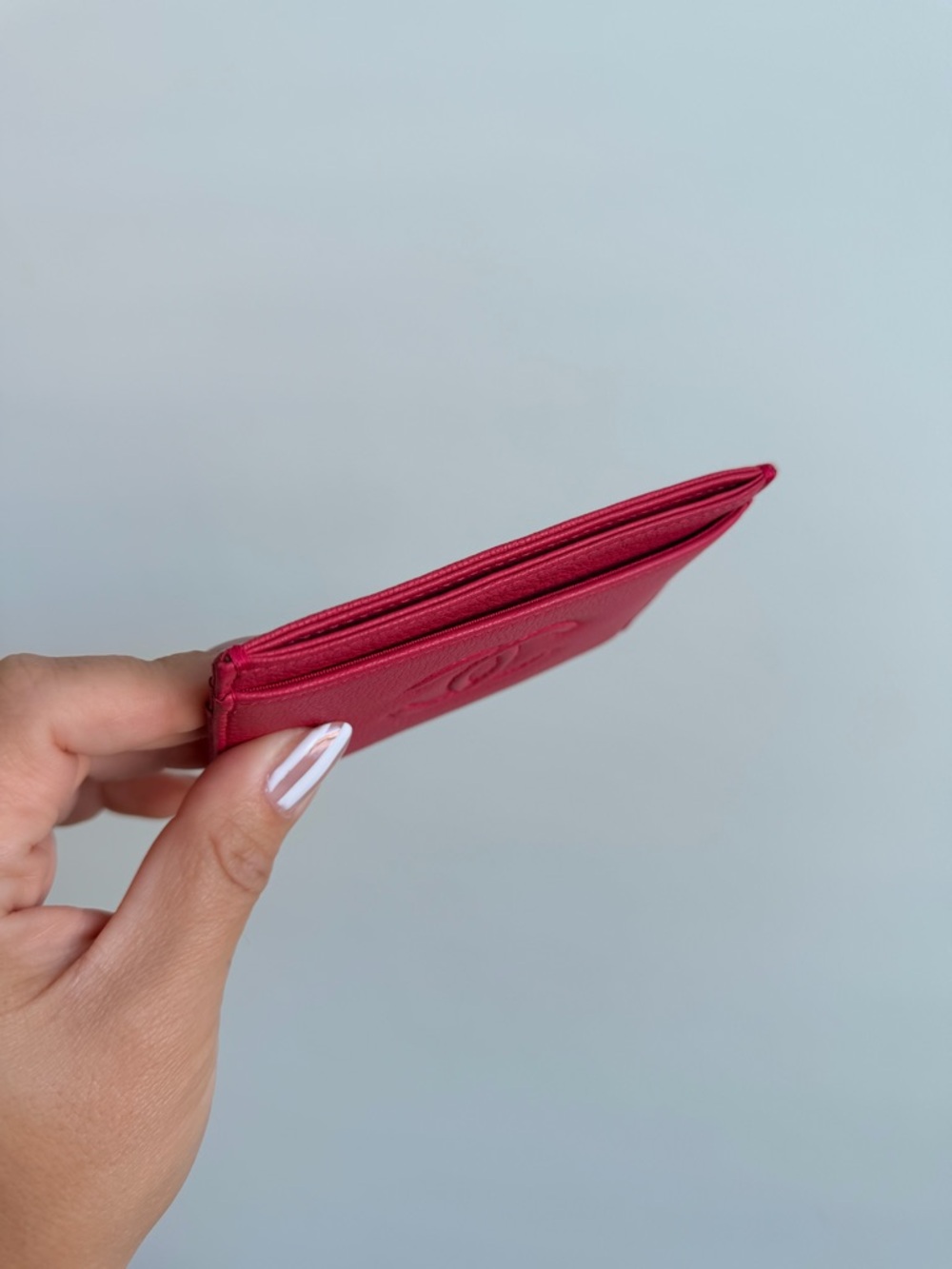 CHANEL Hot Pink Embossed CC Card Holder - Picture 4 of 5